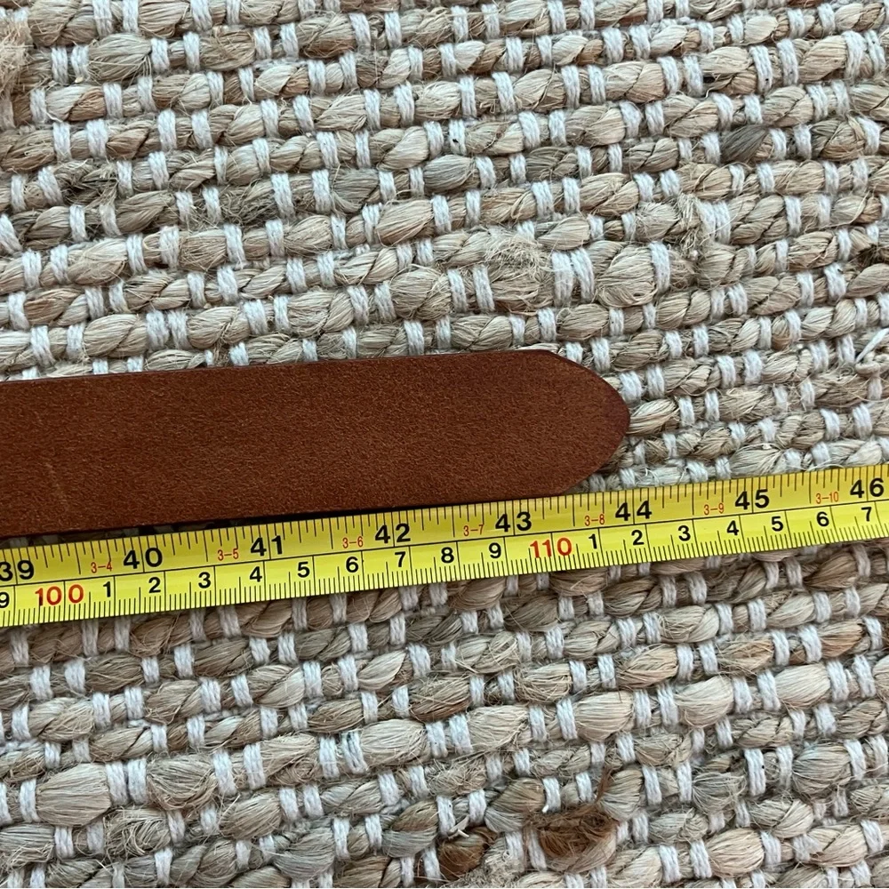 Classic Brown Leather O-Ring Belt